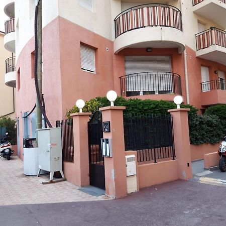 Monolocale Mentone Costa Azzurra Apartment ภายนอก รูปภาพ